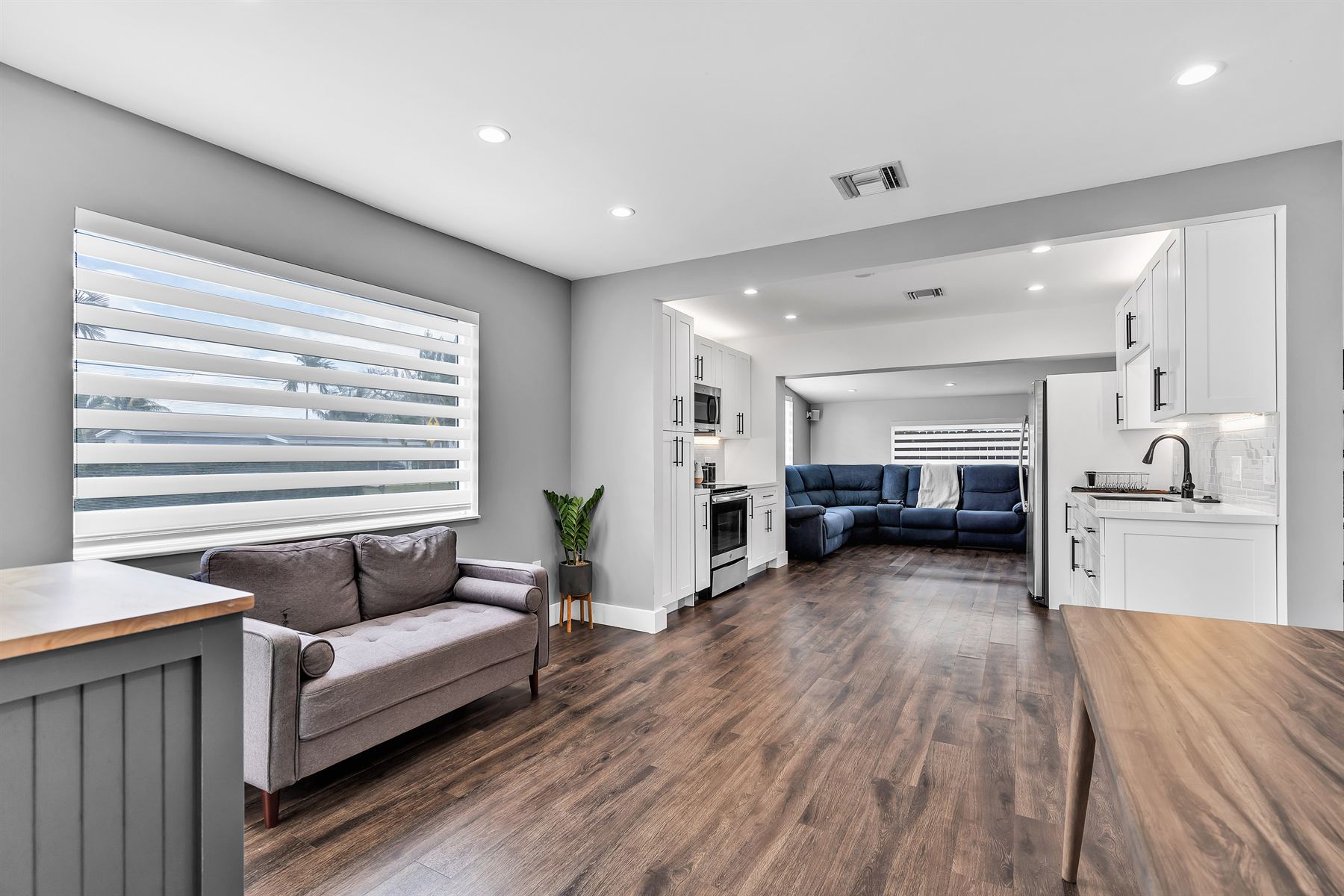 Renovated interior smooth finish