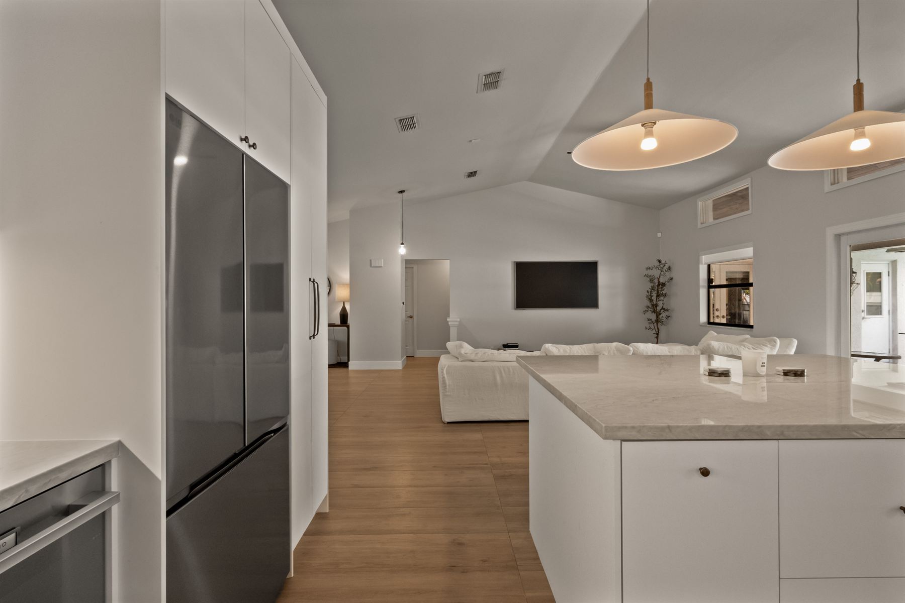 Opa-locka flooring installation